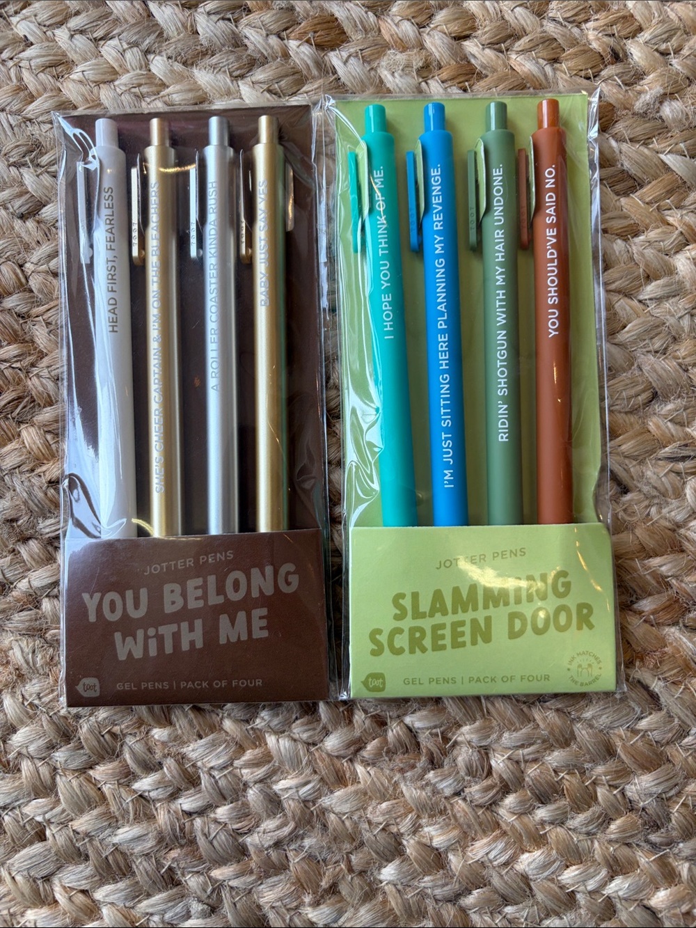 Taylor swift gel pens you belong with me and slamming screen door